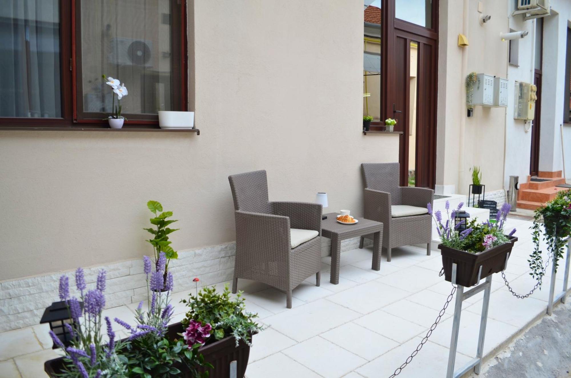 Mid Ultra Central, Self Check In, Aquapark President Apartment Oradea