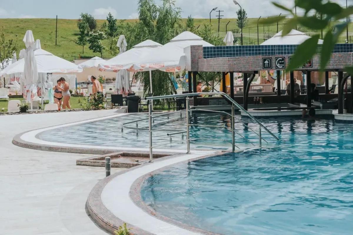 Mid Ultra Central, Self Check In, Aquapark President Apartment Oradea